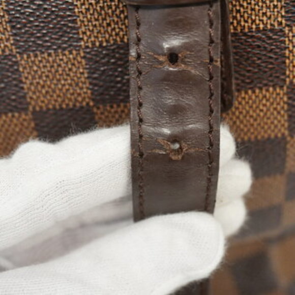 Louis Vuitton Damier Chelsea Shoulder Bag - Picture 13 of 16